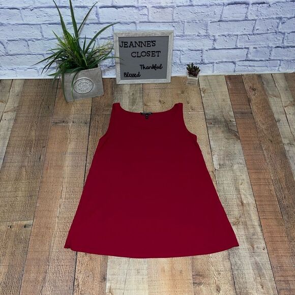 Eileen fisher red 100% silk sleeveless top - Picture 7 of 12
